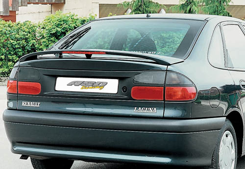 AILERON RE LAGUNA + FEU <2000