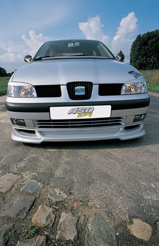 SPOILER AV SE IBIZA 2000