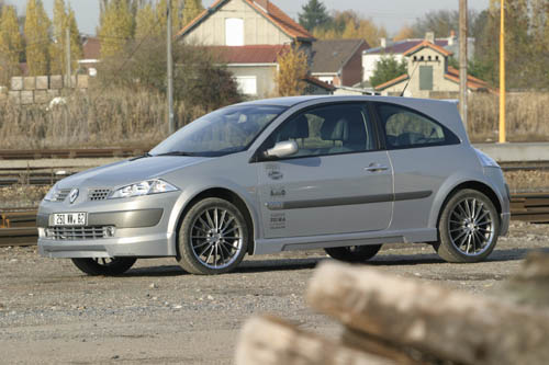 BAS DE CAISSE RE MEGANE 2003 DROIT