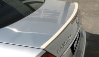 AILERON MERCEDES  E  W. 211 LIP S/FEU STOP