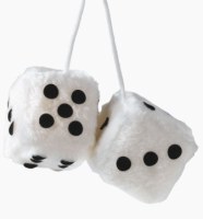 DOUBLE DES EN PELUCHE A SUSPENDRE 6X6 CM BLANCS